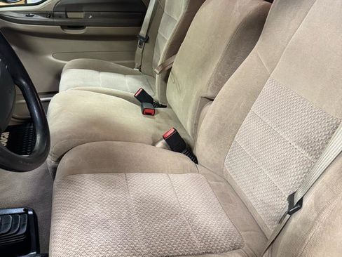 Used 2003 Ford F250 Lariat AWD/4WD image 18