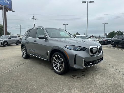 Certified 2026 BMW X5 xDrive40i w/ Executive Package AWD/4WD image 3