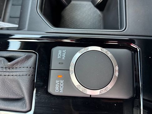 New 2026 Toyota Tundra SR5 RWD image 27