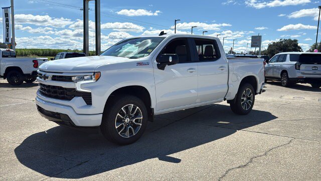 New 2026 Chevrolet Silverado 1500 RST w/ RST All Star Premium Package AWD/4WD image 3
