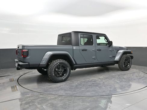 New 2026 Jeep Gladiator Willys image 7