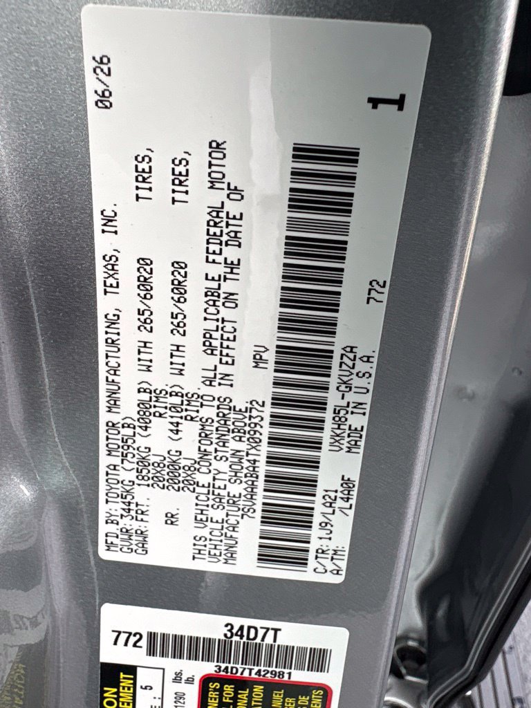 Used 2026 Toyota Sequoia Platinum AWD/4WD image 22