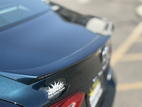 Used 2019 Toyota Camry SE FWD image 14