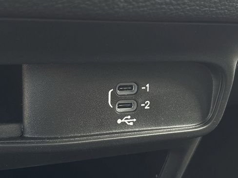 New 2026 Chrysler Pacifica Select image 20