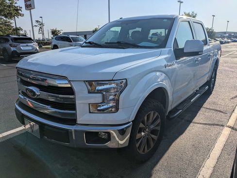 Used 2016 Ford F150 Lariat w/ Equipment Group 501A Mid RWD image 3