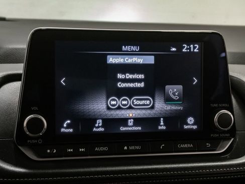 Used 2024 Nissan Rogue SV FWD image 17