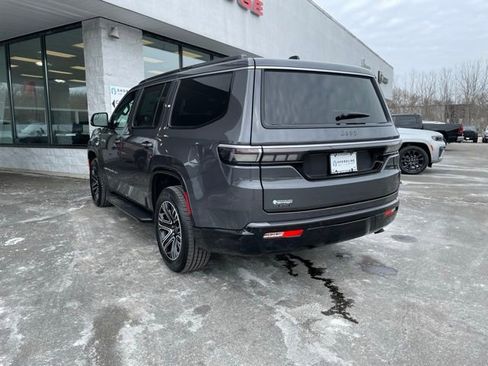 New 2026 Jeep Grand Wagoneer 4WD image 7