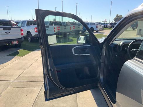 Used 2025 Ford Bronco Sport Heritage w/ Convenience Package image 8