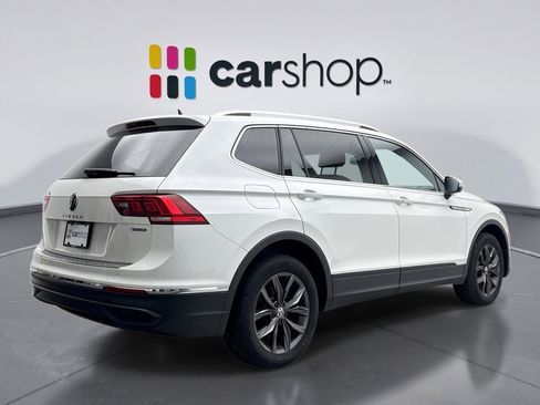 Used 2023 Volkswagen Tiguan SE AWD/4WD image 5