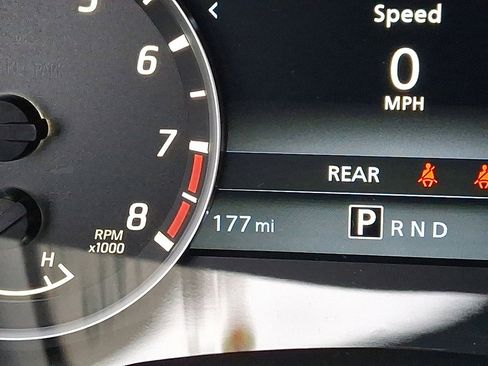 Used 2025 Nissan Frontier SV image 13