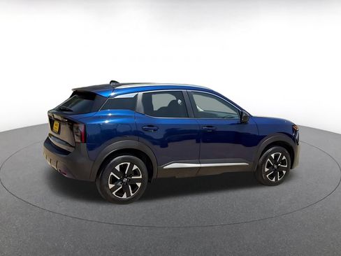 Used 2026 Nissan Kicks SV w/ Cold Weather Package AWD/4WD image 15