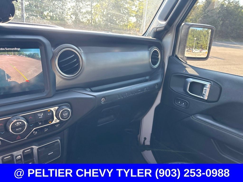 Used 2020 Jeep Wrangler Unlimited Rubicon AWD/4WD image 19