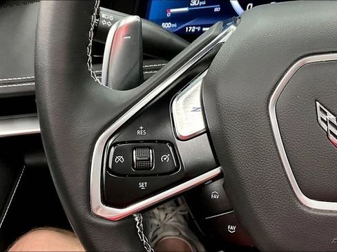 Used 2022 Chevrolet Corvette Stingray Convertible w/ Z51 Performance Package image 26