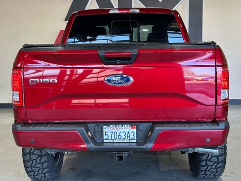 Used 2017 Ford F150 XLT w/ Equipment Group 302A Luxury image 8