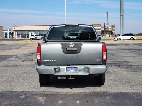 Used 2006 Nissan Frontier SE w/ (P01) Power Pkg image 8