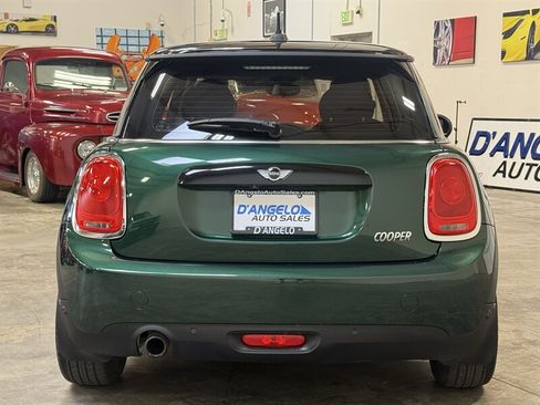 Used 2017 MINI Cooper 2-Door Hardtop FWD image 6