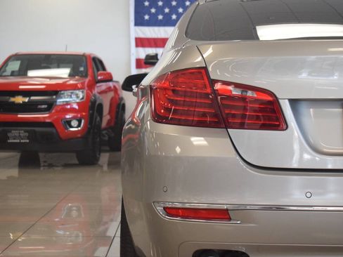 Used 2014 BMW 528i Sedan RWD image 23