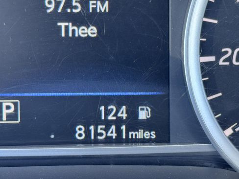 Used 2019 Nissan Sentra S image 28