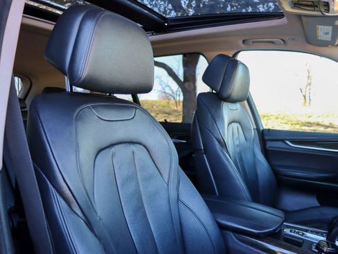 Used 2014 BMW X5 xDrive50i image 36