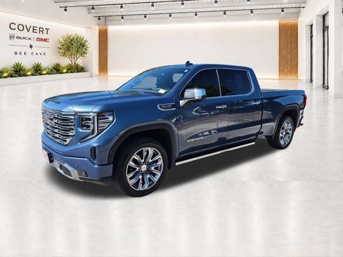 Used 2024 GMC Sierra 1500 Denali w/ Denali Reserve Package AWD/4WD image 4