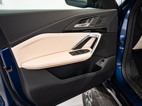 Used 2025 BMW X1 xDrive28i w/ Convenience Package image 24