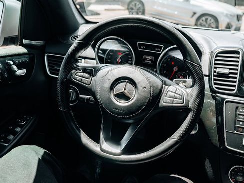 Used 2017 Mercedes-Benz GLS 450 4MATIC image 24