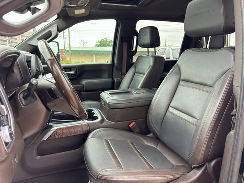 Used 2020 GMC Sierra 3500 Denali w/ Denali Ultimate Package AWD/4WD image 12