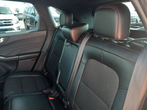 Used 2024 Ford Escape ST-Line w/ Cold Weather Package image 15