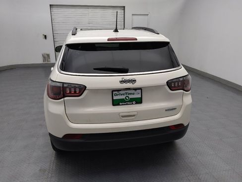 Used 2019 Jeep Compass Latitude image 6