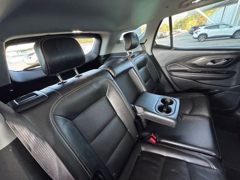 Used 2020 GMC Terrain SLT image 25