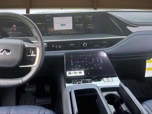 New 2026 INFINITI QX80 4WD image 6