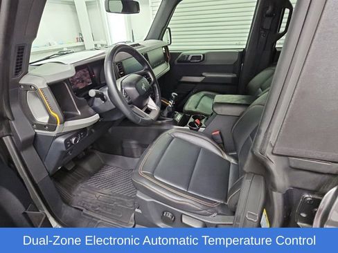 Used 2022 Ford Bronco Badlands AWD/4WD image 11