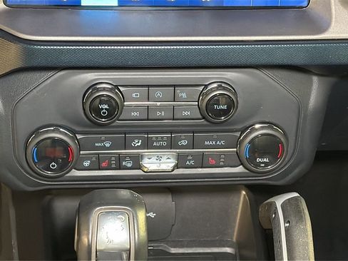 Used 2021 Ford Bronco Outer Banks image 24