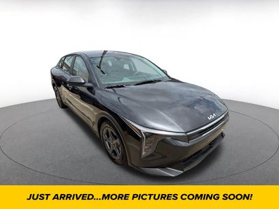 Used 2025 Kia K4 LXS
