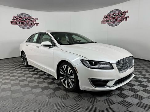 Used 2018 Lincoln MKZ Reserve w/ Climate Package image 9