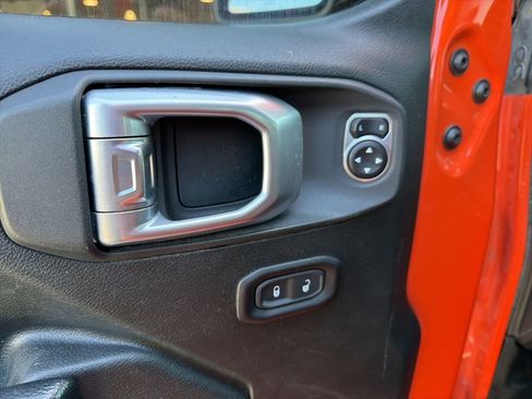 Used 2020 Jeep Wrangler Unlimited Sport S AWD/4WD image 10