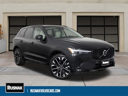 New 2026 Volvo XC60 B5 Ultra w/ Climate Package PRO