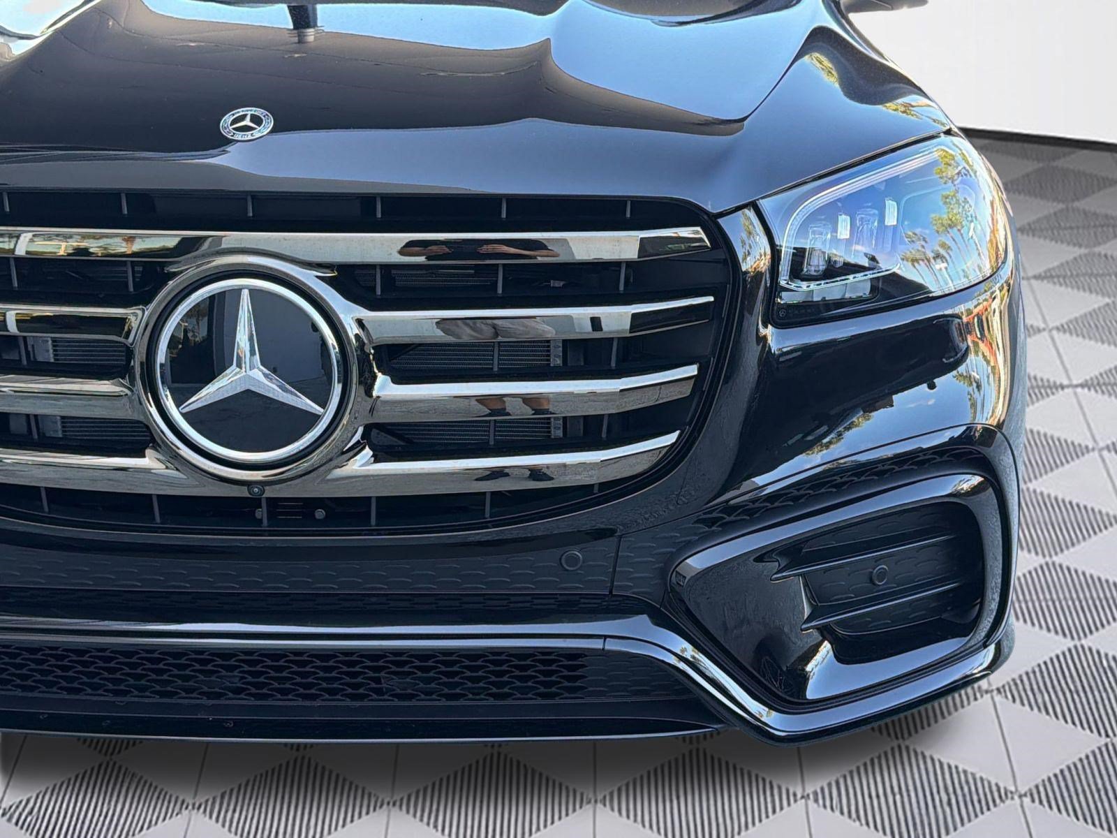 New 2026 Mercedes-Benz GLS 450 4MATIC image 11