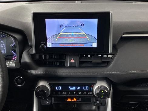 Used 2023 Toyota RAV4 XLE FWD image 15