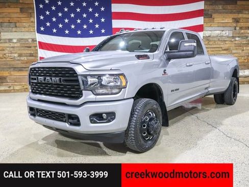 Used 2023 RAM 3500 Big Horn w/ Night Edition image 8