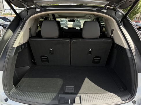 Used 2024 Acura MDX w/ Technology Package FWD image 34