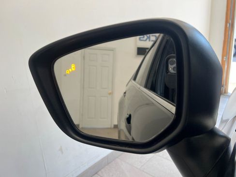 Used 2025 Mitsubishi Eclipse Cross AWD image 58