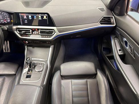 Used 2020 BMW 330i Sedan w/ M Sport Package image 27