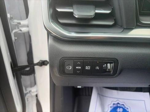 New 2027 GMC Terrain Elevation w/ LPO, Floor Liner Package FWD image 19