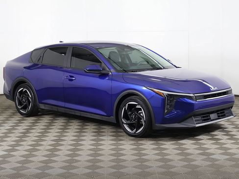 Used 2025 Kia K4 EX FWD image 48