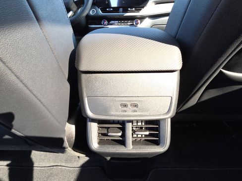 New 2026 Chevrolet Equinox LT image 30