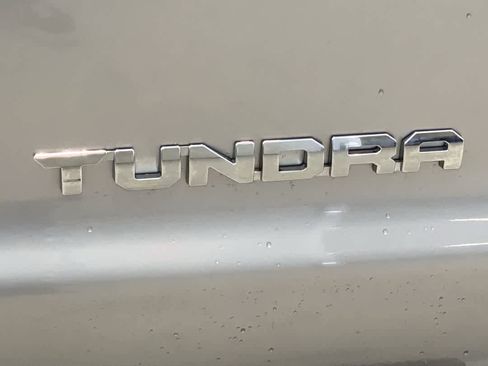 Used 2010 Toyota Tundra Limited image 11