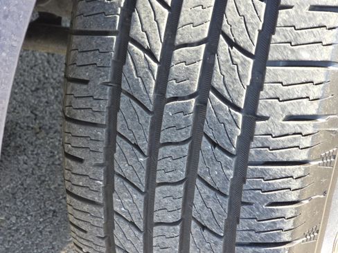 Used 2021 Chevrolet Silverado 1500 LT image 11