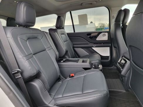 New 2026 Lincoln Aviator Reserve AWD/4WD image 23