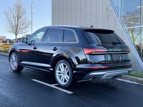 New 2025 Audi Q7 3.0T Premium Plus image 3